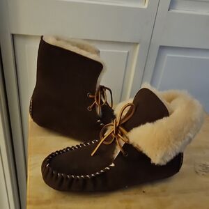 Acorn Brown Suede Shearling Lined Boots